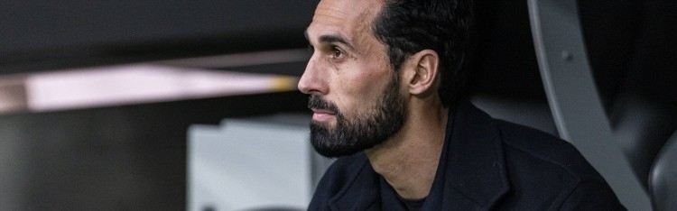 开云登录入口地址-才上任2个月！阿斯：皇马内部开始质疑阿韦洛亚，欧冠是救命稻草