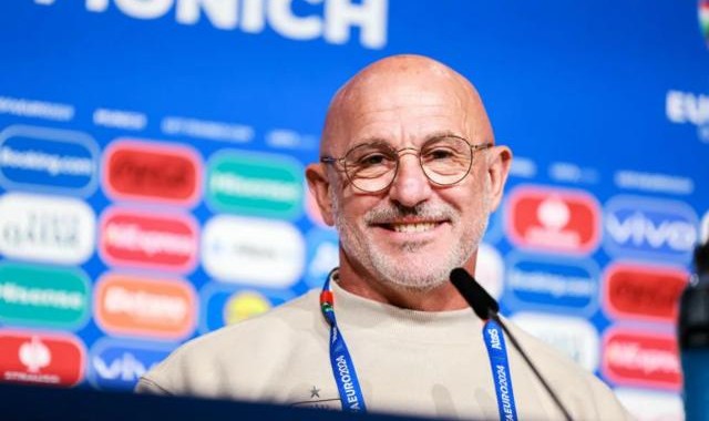 德拉富恩特：坚持美丽足球DNA，换下尼科亚马尔没错