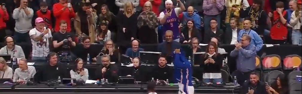 开云电子-0+0+0+0！客场两万球迷起立！20年生涯最后一舞